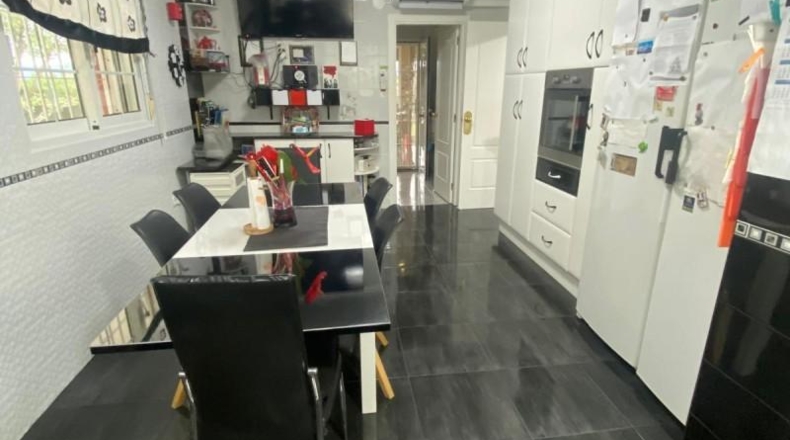 Valencia - Fuente la Higuera - 11300m2
