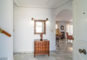 Chalet independiente con terreno en venta en la España, Torrevieja, ref: TR265408 foto