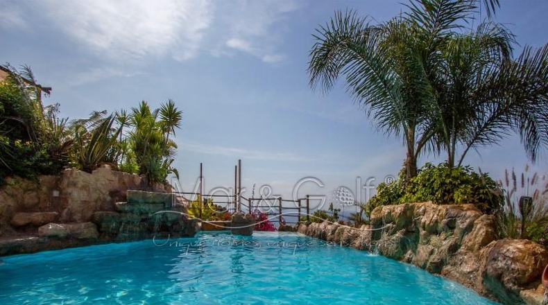 Alicante - Campello - 1300m2
