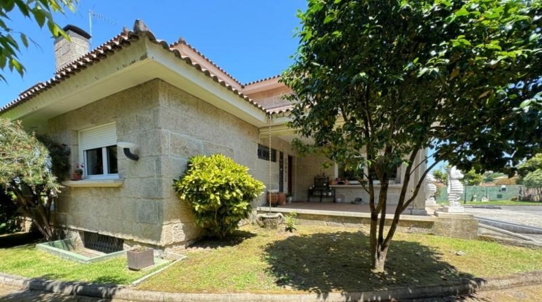 Pontevedra - Vigo - 2518m2