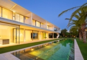 Chalet independiente con terreno en venta en la España, Casares, ref: TR358734 foto