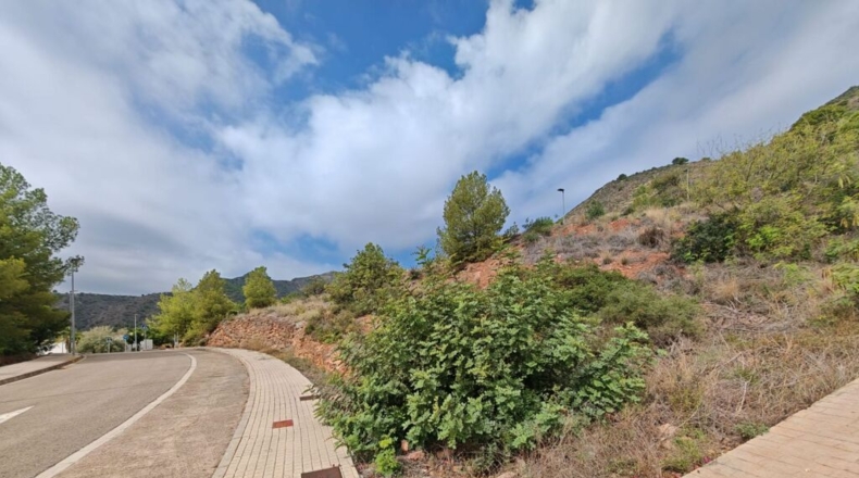 Castellón - la Vall d'Uixó - 690m2