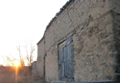 Загородный дом с участком на продажу в городе Benabarre Фото