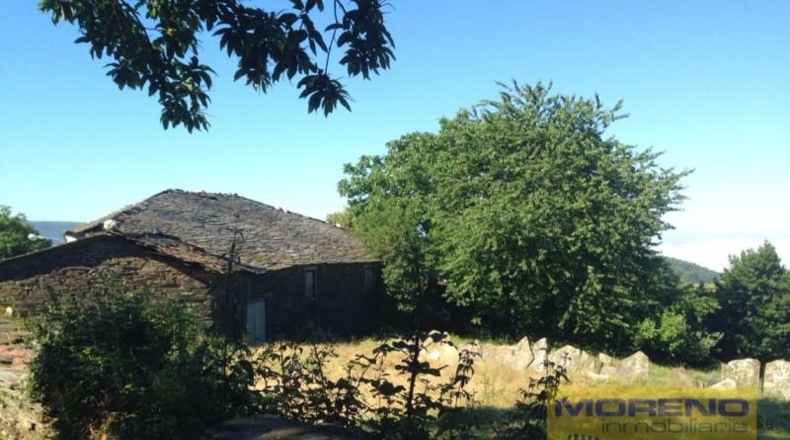 Lugo - Samos - 3050m2