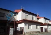 Chalet independiente con terreno en venta en la España, Lucillos, ref: TR404116 foto