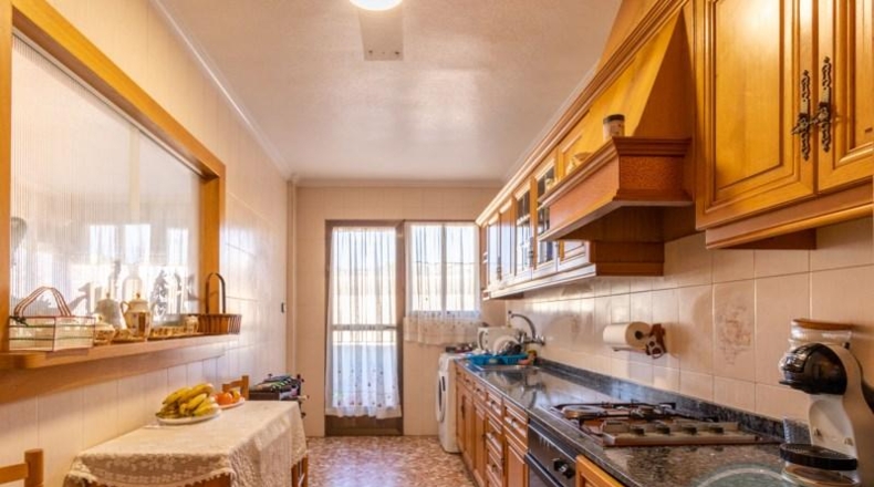 Alicante - Elda - 255m2