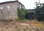 Casa de campo con terreno en venta en la España, Paradela, ref: TR137030 foto