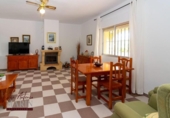 Country house with land for sale on España, Badajoz, ref: TR404157 photo