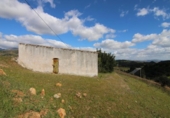 Chalet independiente con terreno en venta en la España, Guaro, ref: TR144513 foto