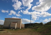 Chalet independiente con terreno en venta en la España, Guaro, ref: TR144513 foto