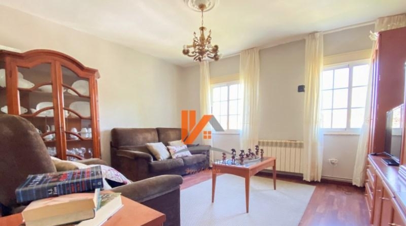 La Coruña - Santiago de Compostela - 389m2