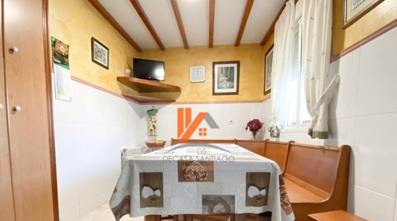 La Coruña - Santiago de Compostela - 389m2