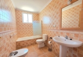 Chalet independiente con terreno en venta en la España, Monóvar, ref: TR404191 foto