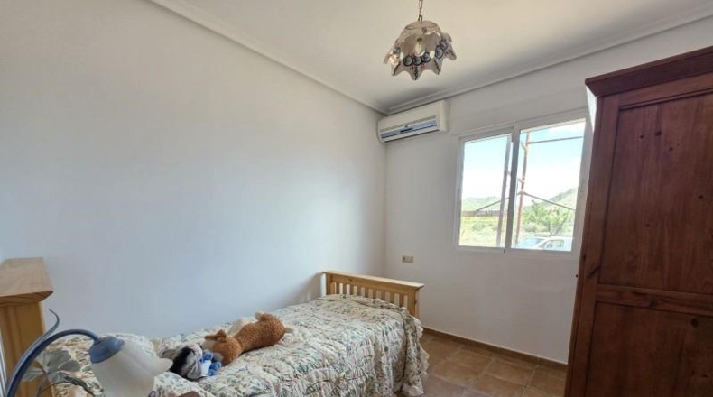 Alicante - Monóvar - 9469m2
