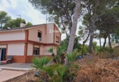 Chalet independiente con terreno en venta en la España, Calafell, ref: TR375530 foto