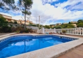 Chalet independiente con terreno en venta en la España, Calafell, ref: TR375530 foto