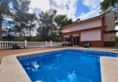 Chalet independiente con terreno en venta en la España, Calafell, ref: TR375530 foto