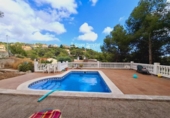 Chalet independiente con terreno en venta en la España, Calafell, ref: TR375530 foto