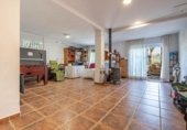 Chalet independiente con terreno en venta en la España, La Zubia, ref: TR248719 foto