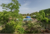Chalet independiente con terreno en venta en la España, La Zubia, ref: TR248719 foto