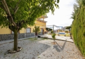 Xalet independent amb terreny en venda a la España, Huétor de Santillán, ref.: TR237771 foto