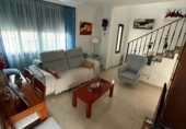 Chalet independiente con terreno en venta en la España, Málaga, ref: TR404219 foto