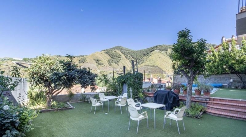 Granada - Pinos Genil - 382m2
