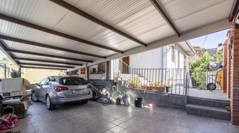 Granada - Pinos Genil - 382m2