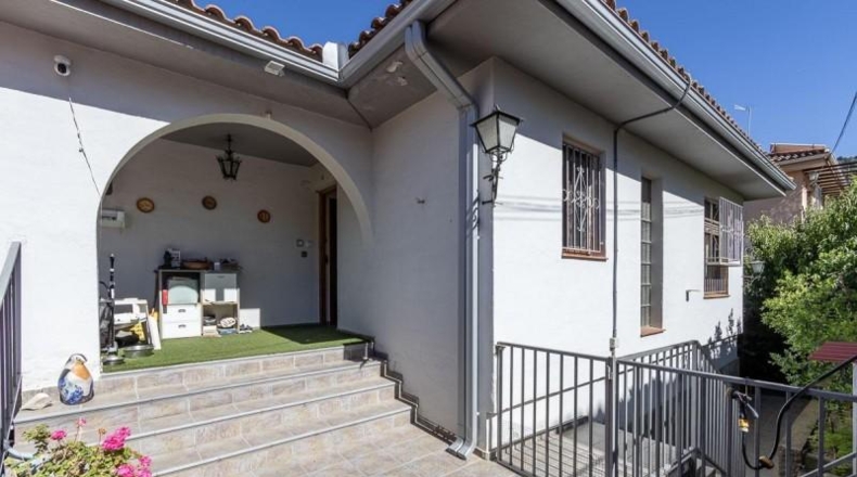 Granada - Pinos Genil - 382m2