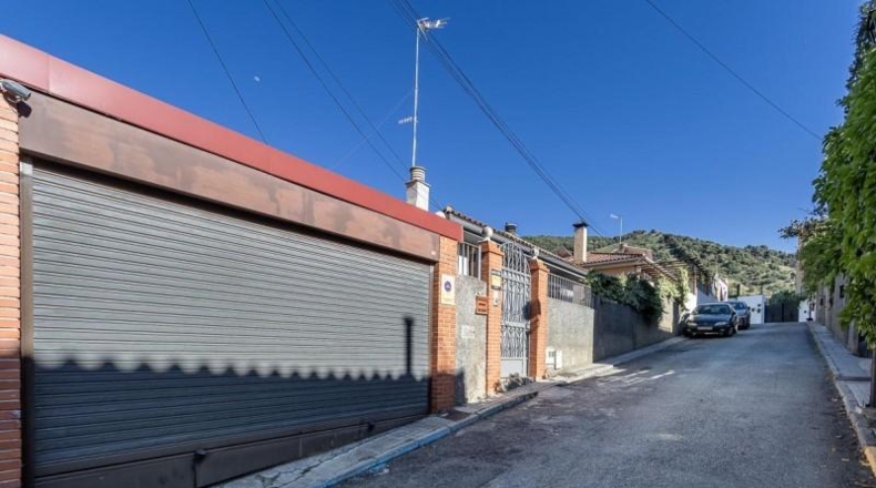 Granada - Pinos Genil - 382m2