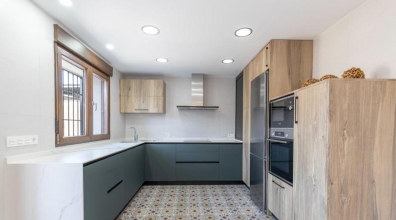 Granada - La Zubia - 602m2
