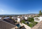 Xalet independent amb terreny en venda a la España, La Zubia, ref.: TR404228 foto
