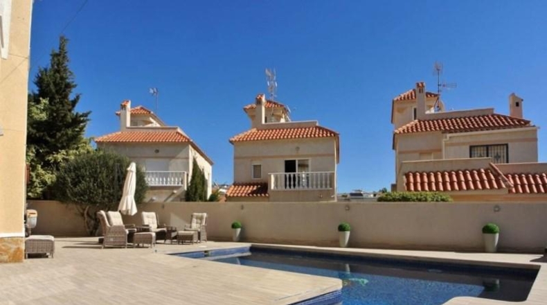 Alicante - San Miguel de Salinas - 387m2