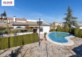 Chalet independiente con terreno en venta en la España, Monachil, ref: TR158277 foto