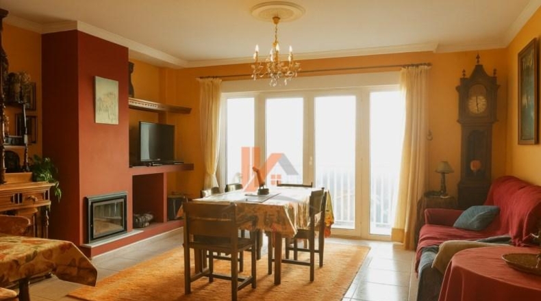 La Coruna - Santiago de Compostela - 1026m2
