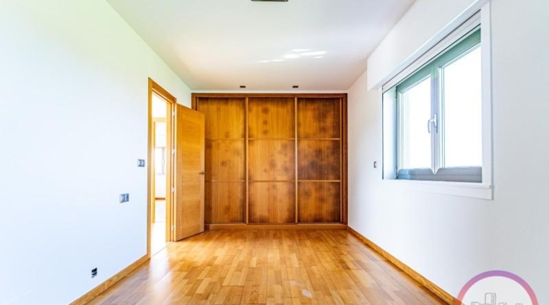La Coruña - A Barreira - 662m2