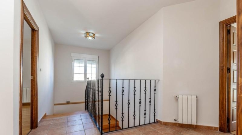Гранада - Santa Fe - 564m2