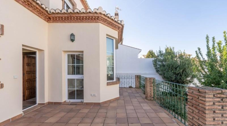 Гранада - Santa Fe - 564m2
