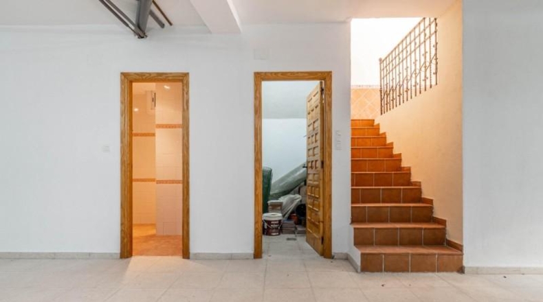 Гранада - Santa Fe - 564m2