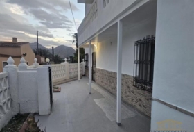 Granja de Rocamora 2000&nbsp;m²