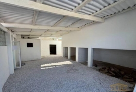 Granja de Rocamora 2000&nbsp;m²