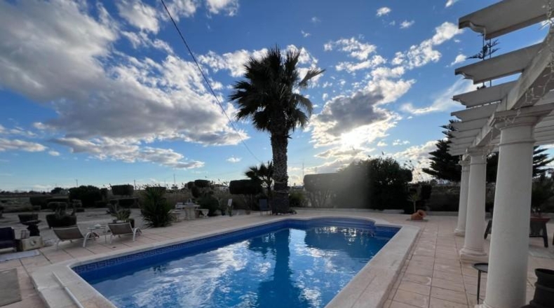 Alicante - Dolores - 2698m2