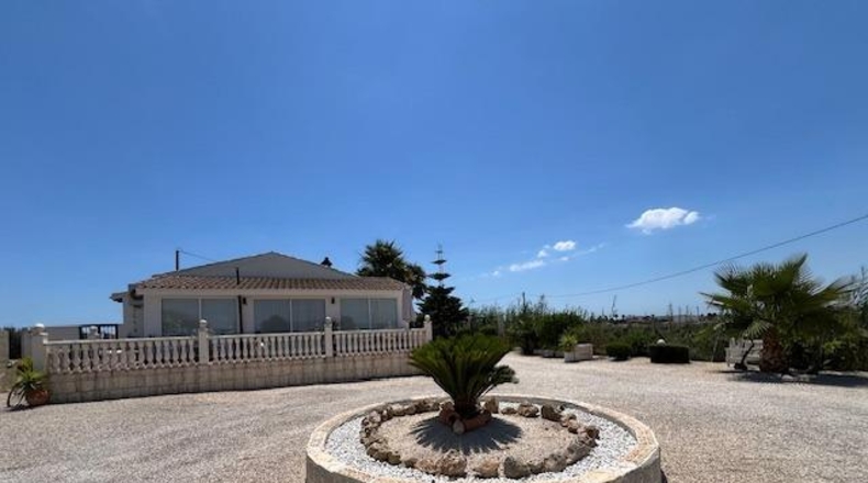 Alicante - Dolores - 2698m2