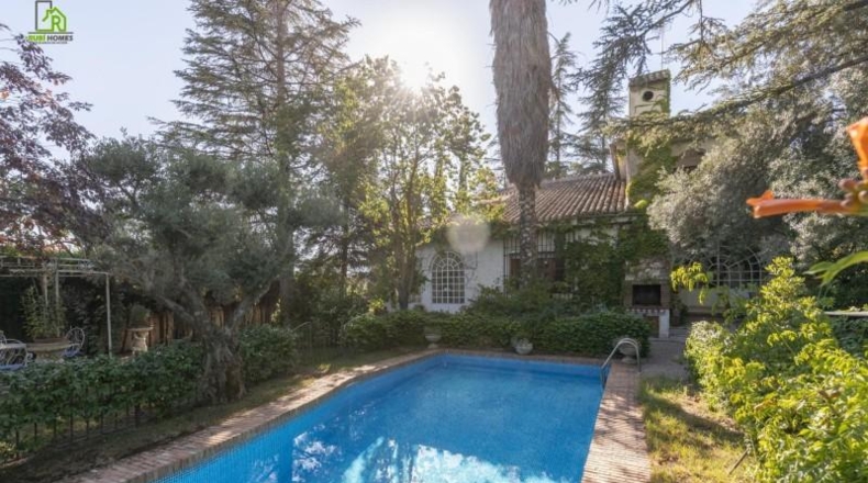 Granada - Albolote - 1160m2