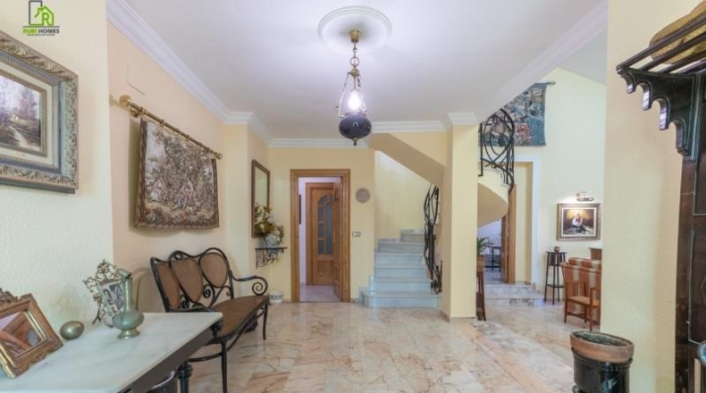 Granada - Albolote - 1160m2
