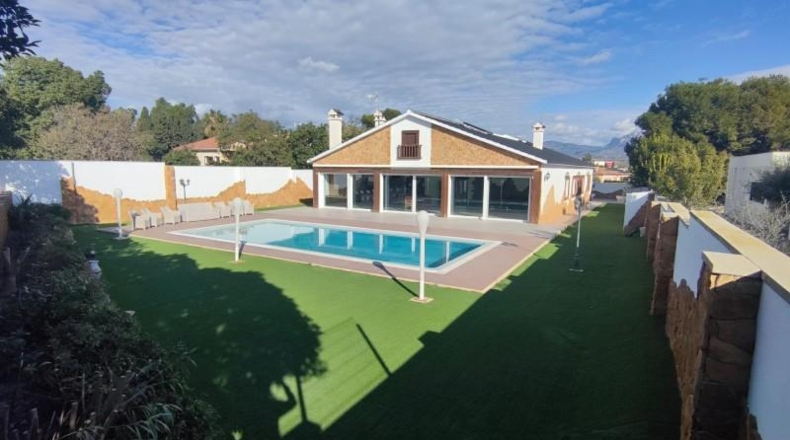 Alicante - Muchamiel - 1482m2