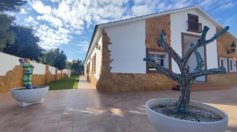 Alicante - Muchamiel - 1482m2