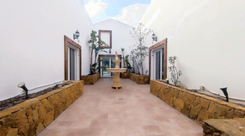 Alicante - Muchamiel - 1482m2