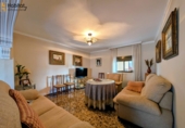 Village house for sale in Loja ref: TR404929 photo