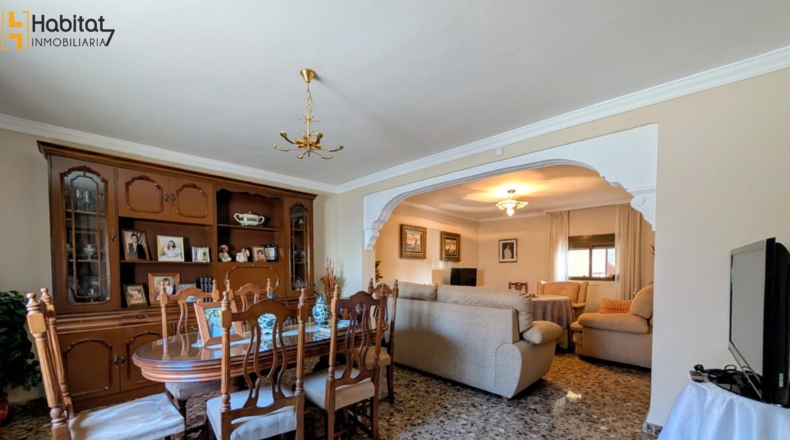 Granada - Loja - 256m2